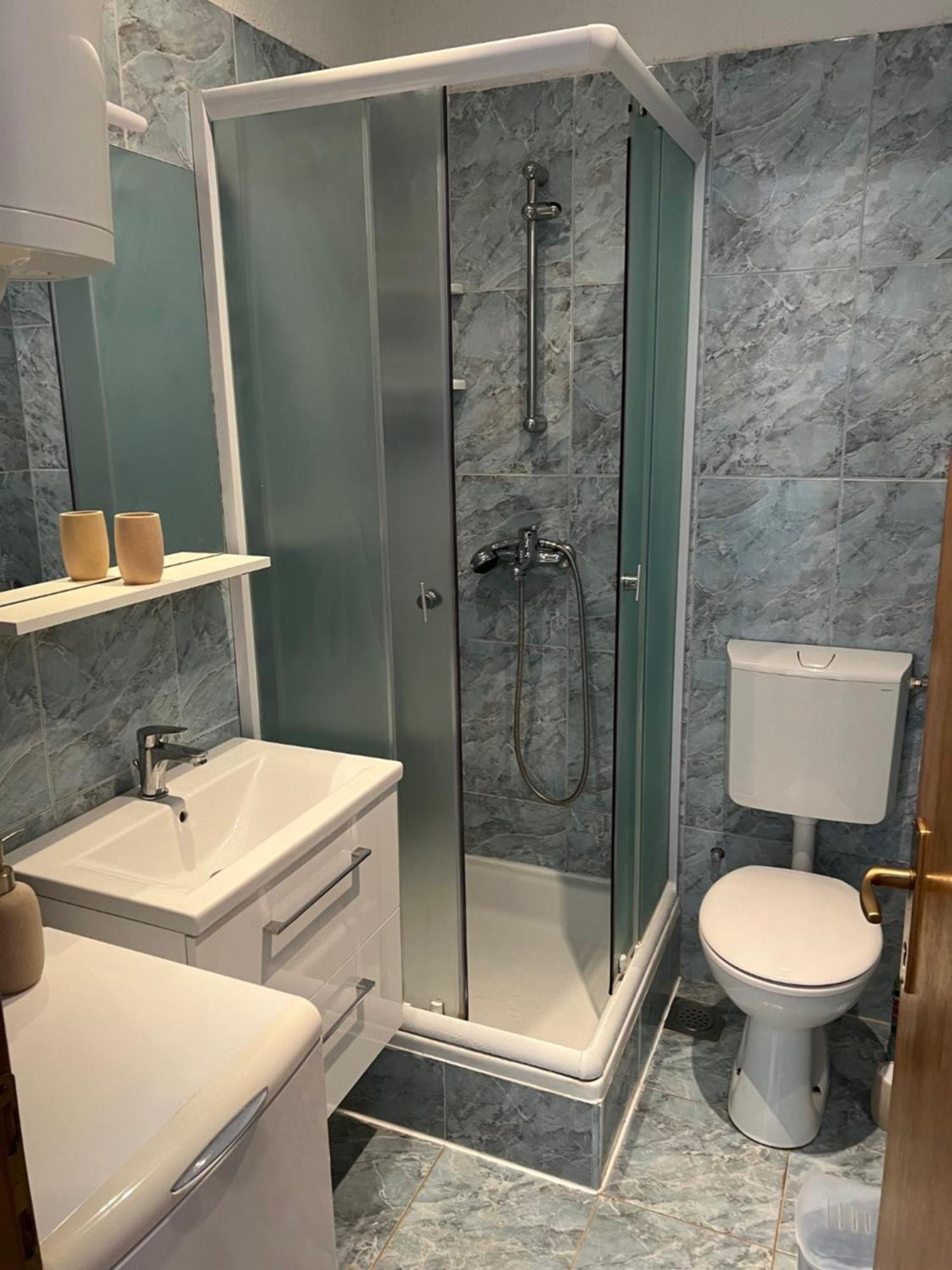 Apartmani Anna 维尔 外观 照片